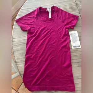 Lululemon Swiftly Tech Short Sleeve